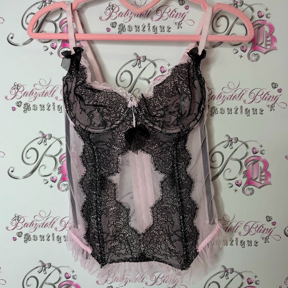 Victoria's Secret Black and Pink Lace Chemise bustier corset lace floral bows